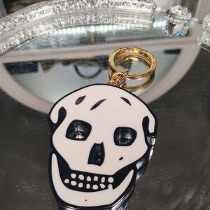 Alexander McQueen White Skull Key Chain Holder